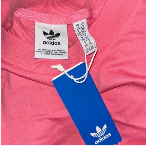 ❤️🔥FIRM PRICE❤️🔥 Adidas Original short sleeve tee - Picture 6 of 7